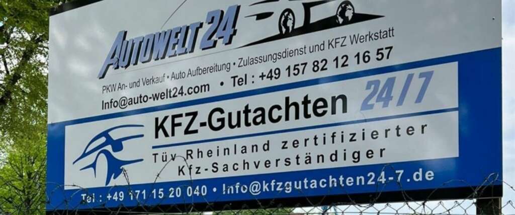 Werbeschild für KFZ Gutachter Autowelt 24 in Berlin